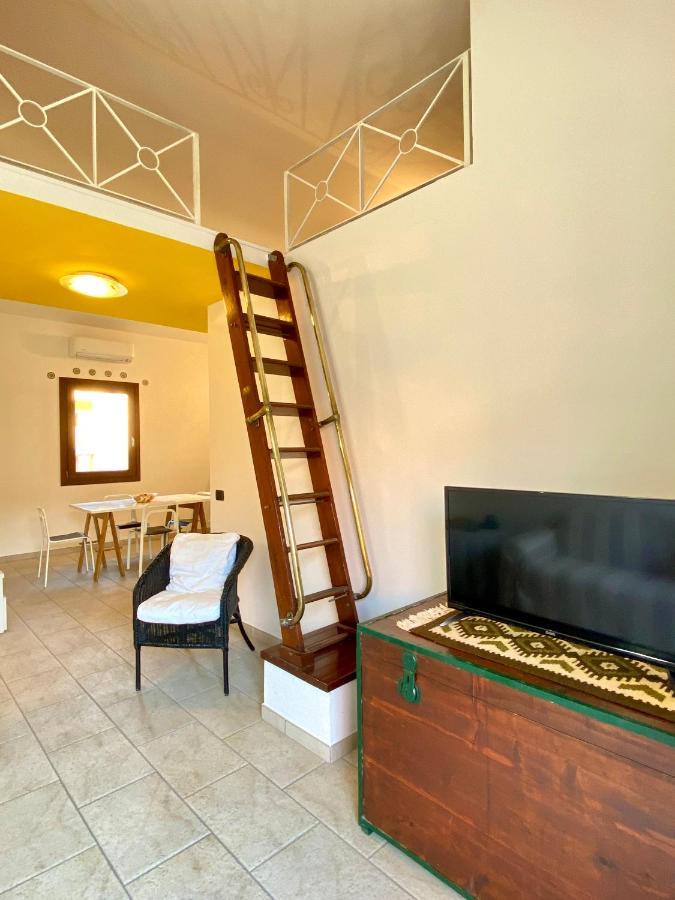 Cala Gavetta Marina Loft Villa La Maddalena  Eksteriør billede
